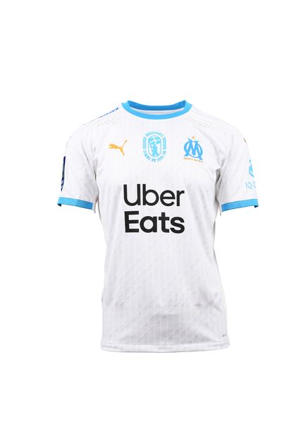 null Dimitri Payet. Milieu de terrain. Maillot N°10 de l'Olympique de Marseille porté...