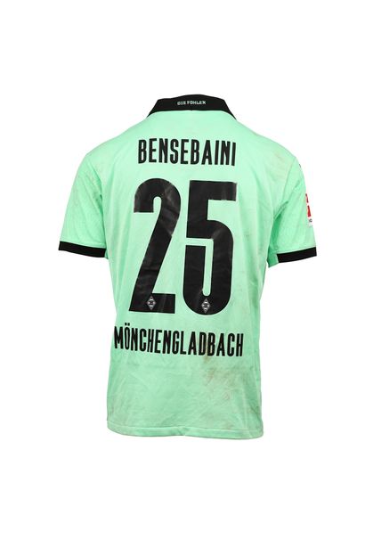 null Ramy Bensebaini. Défenseur. Maillot N°25 du Borussia Mönchengladbach porté lors...