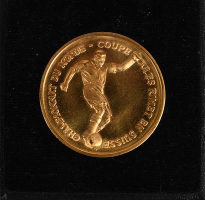 null Médaille commémorative pour le jubilé de la Fifa (1904-1954) éditée pour le...