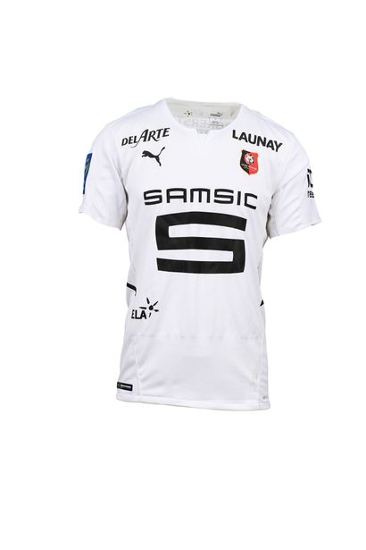 null Serhou Guirassy. Attaquant. Maillot N°9 du Stade Rennais porté lors de la saison...