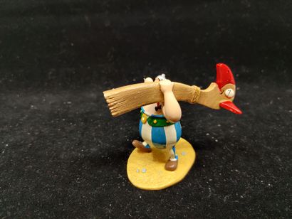 UDERZO/PIXI Asterix 

UDERZO / PIXI 

Collection : UDERZO : Asterix

Obelix wearing...