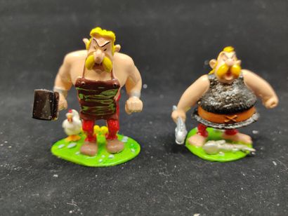 UDERZO/PIXI Asterix 

UDERZO / PIXI 

Collection : UDERZO : Asterix

Set of three...