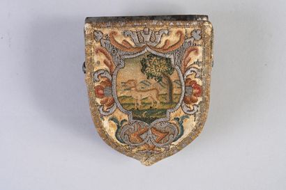 Precious embroidered purse, early eighteenth...