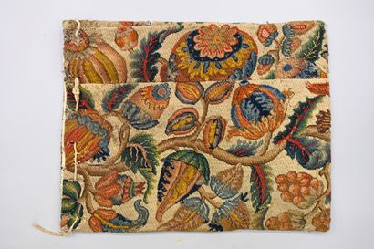 null Rare bag in tapestry in the small point, beginning of the XVIIIth century, polychrome...