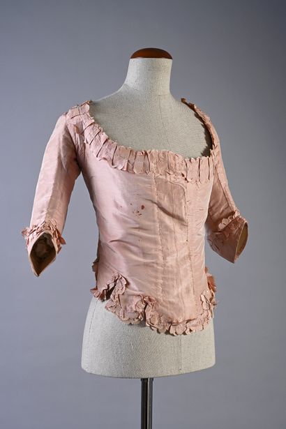 null Corsage d'une robe à l'anglaise, époque Louis XVI, corsage baleiné en pointe...