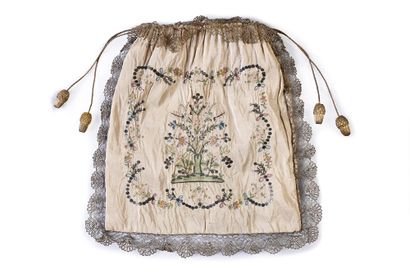 Embroidered reticule, late eighteenthy, gros...