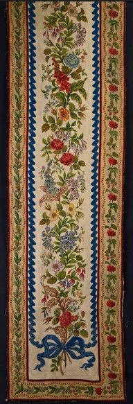 null Two pairs of tapestry panels, Second Empire period, tapestry on polychrome wool...