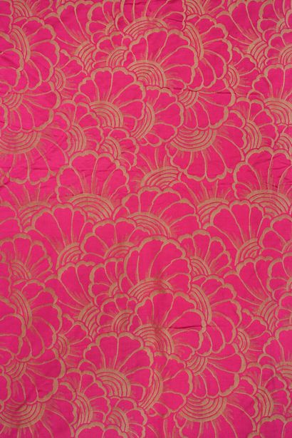 null Two pairs of curtains, circa 1925, lampas shaped artificial silk type rayon...