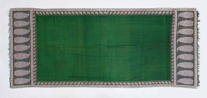 null Rare châle cachemire long, Inde, premier quart du XIXe siècle, champ uni vert...