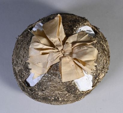 null Bourrelet of child, XVIIIth century, quilted bourrelet with openwork cap formed...