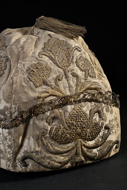 null Embroidered cap for men, first early eighteenth century, silver gray damask...