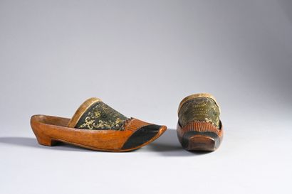 Pair of young boy's clogs from the Colonie...