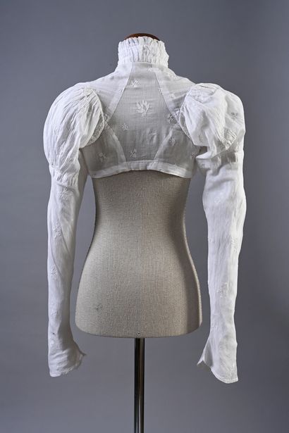 null Chemise de dame, fin du XVIIIe-début du XIXe siècle, corsage taille haute en...