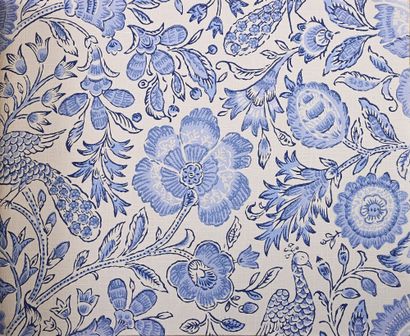 null Strain of wallpaper samples, circa 1930- 1940, natural and stylized flowers...