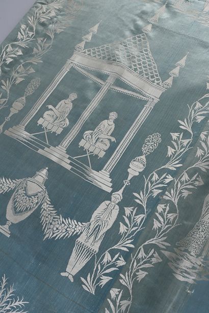 null Important lampas panel of a piece of furniture in Chinoiserie probably unpublished,...