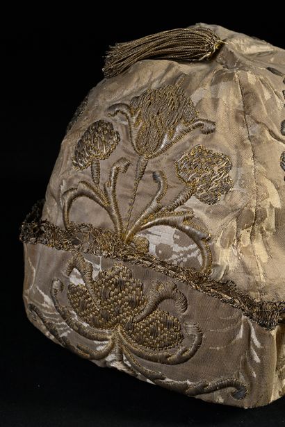 null Embroidered cap for men, first early eighteenth century, silver gray damask...