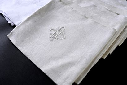 null Three suites of damask towels, 1st half of the 20th century.
In cotton damask...