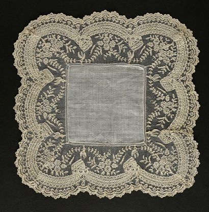 null Handkerchief in Alençon, needle, France, circa 1860-80.

Decorated with soft...