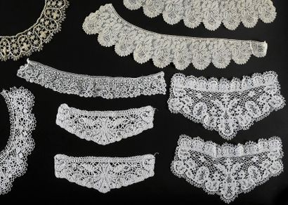 null Accessoires du costume féminin, fuseaux, Angleterre, fin du XIXe siècle.

En...
