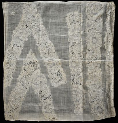 Pillowcase in Brussels lace, spindles, circa...