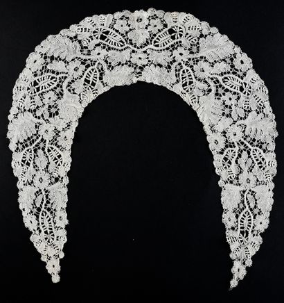 null Three collars and a tie, lace and embroidery, early twentieth century.

A beautiful...