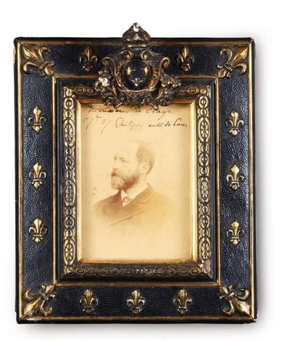 null Louis-Philippe, comte de Paris (1838-1894). Portrait photographique le représentant...