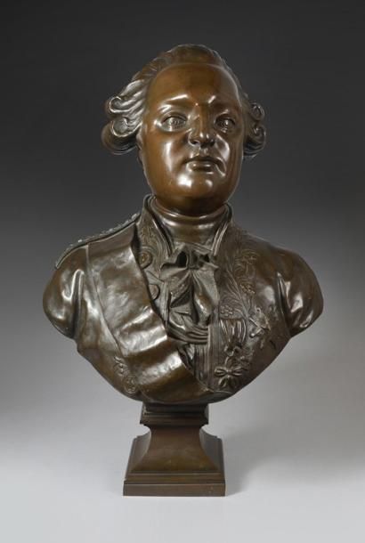 HOUDON Jean-Antoine (1741-1828) d'après Buste du roi Louis XVI, portant l'ordre du...