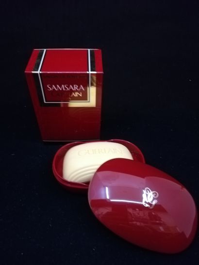 null Guerlain – « Samsara » - (1989)

Lot comprenant trois diminutifs parfum de 7,5ml...