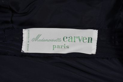 null MADEMOISELLE CARVEN Paris, robe en mousseline de soie transparente à rayure...