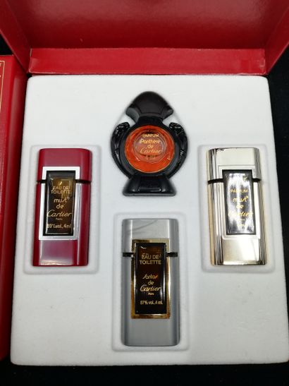null Cartier - (1990's)

Two promotional boxes containing four diminutive perfumes...