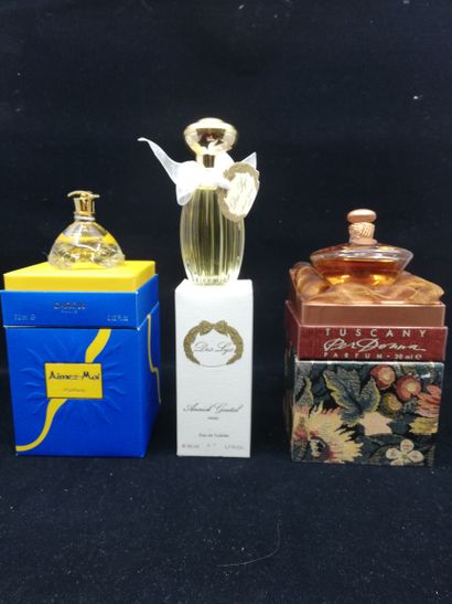 null Divers Parfumeurs – (années 1990)

Lot comprenant un flacon 30ml d’extrait «...