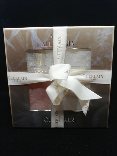 null Guerlain - "Aqua Allegoria Flora Nérolia" - (2000's)

Christmas box containing...