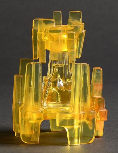 CARVEN «Variations» - (1971) Rare flacon sculpture en verre incolore pressé moulé...