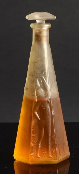 LAZELL - (années 1920) Flacon en verre incolore pressé moulé dépoli satiné de section...