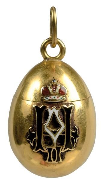 null Oeuf pendentif en or uni, orné du monogramme du tsar H II (Nicolas II), sous...
