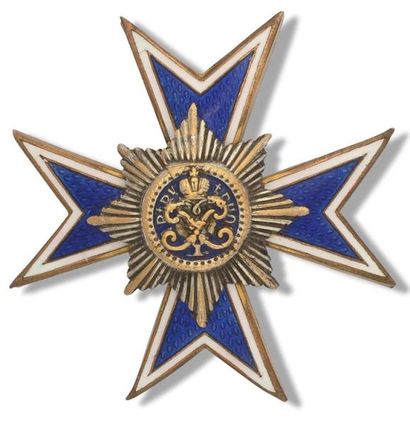 null Insigne du régiment des cuirassiers de Sa Majesté l'impératrice Maria Féodorovna....