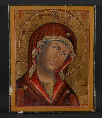null Grande icône peinte sur bois. Vierge Marie. Travail russe du début du XIXe siècle....