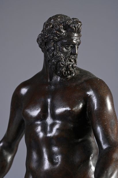 Italie du Nord, XVIIIe siècle, d'après Giambologna Neptune
Sculpture en bronze à...