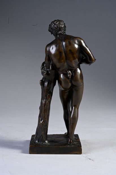 École Française du début du XVIIIème siècle Silenus carrying a child Dyonisos
Bronze...