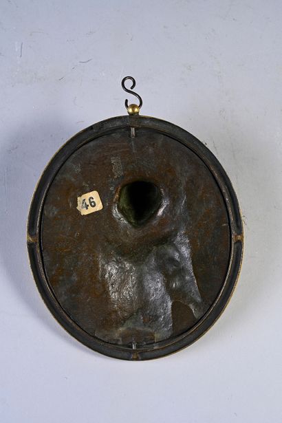 Claude-Michel (1738-1814), dit CLODION, d'après Naïade
Médaillon ovale de bronze...