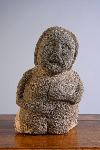 Buste de personnage en granit ou arkose sculpté...