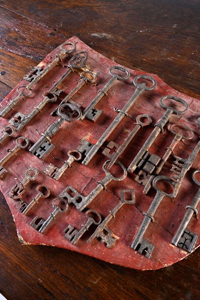 null Set of twenty-four wrought iron keys, composed of Romanesque-Gothic keys with...