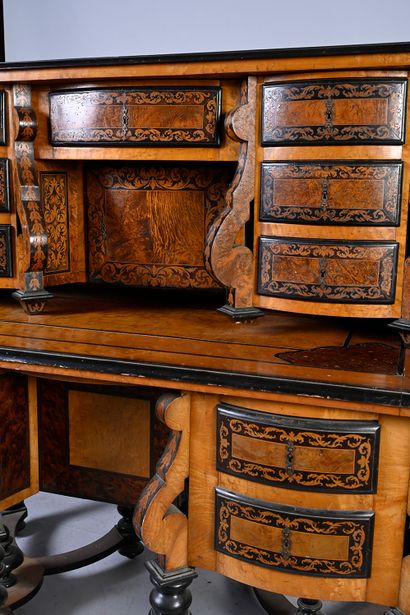 null Mazarin desk, attributed to Thomas Hache (1664-1747), first quarter of the 18th...