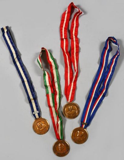 null Ensemble de 4 médailles commémoratives de la course du VC Kaisten à l'effigie...