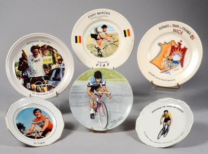 null Lot de 6 assiettes commémoratives avec Poulidor, Guyot, Hinault, Merckx etc......