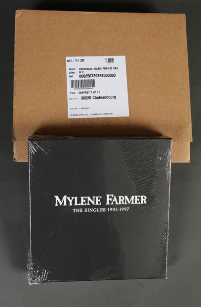 null MYLÈNE FARMER
1 box set "The singles 1995/1997", with 7 singles : "XXL", "L'instant...