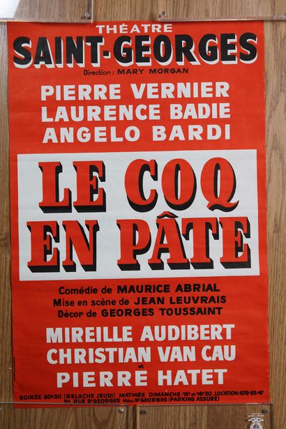 null 1 lot de 8 affichettes de pièces de théâtre dans lesquelles Danielle Darrieux...