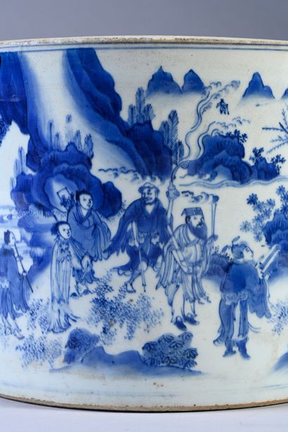 CHINE, Epoque Kangxi, XVIIIe siècle Porcelain "bitong" brush pot, cylindrical in...