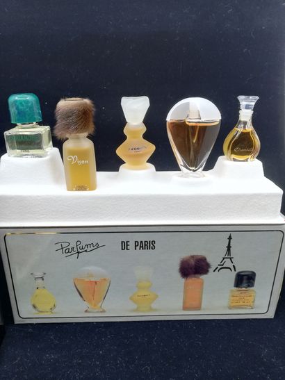 null Divers Parfumeurs – (années 1990)

Lot de deux coffrets promotionnels « Parfums...