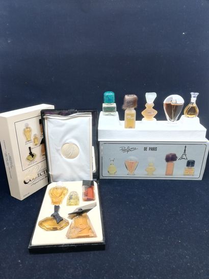 null Divers Parfumeurs – (années 1990)

Lot de deux coffrets promotionnels « Parfums...